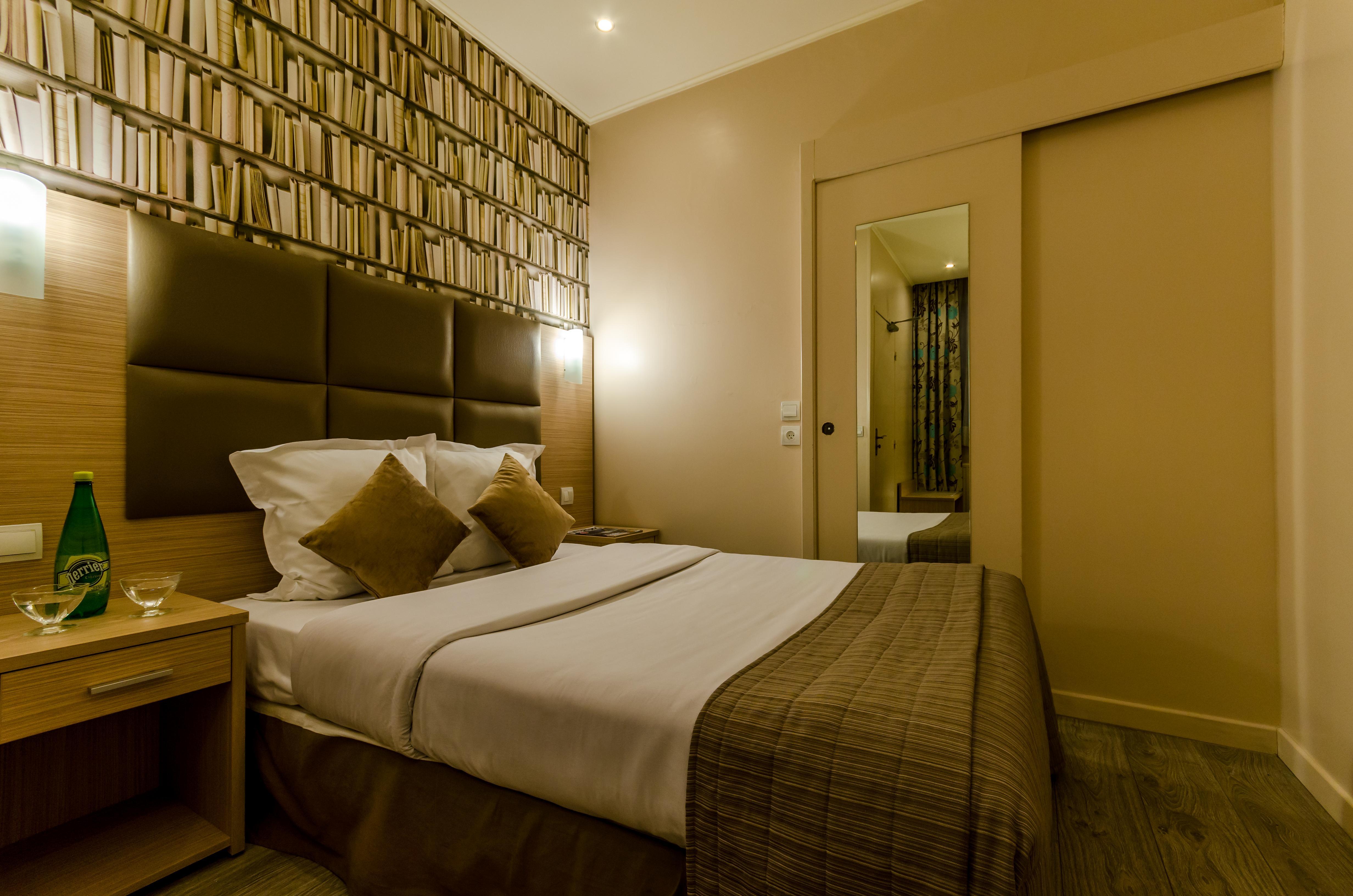Hotel Riviera Renovated Paris Exteriör bild