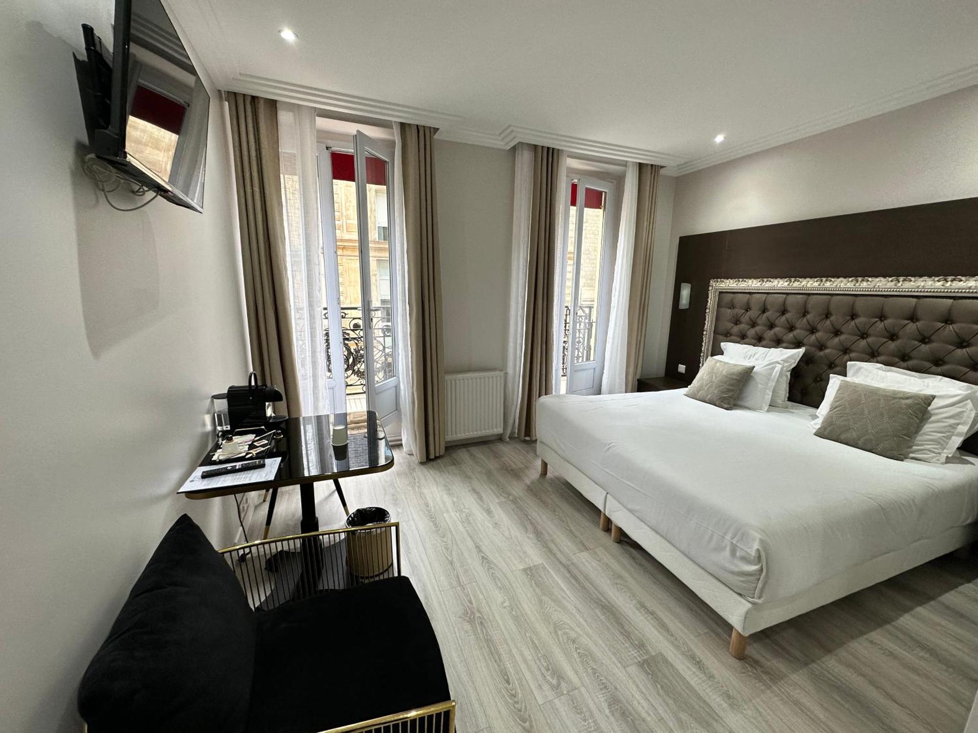 Hotel Riviera Renovated Paris Exteriör bild