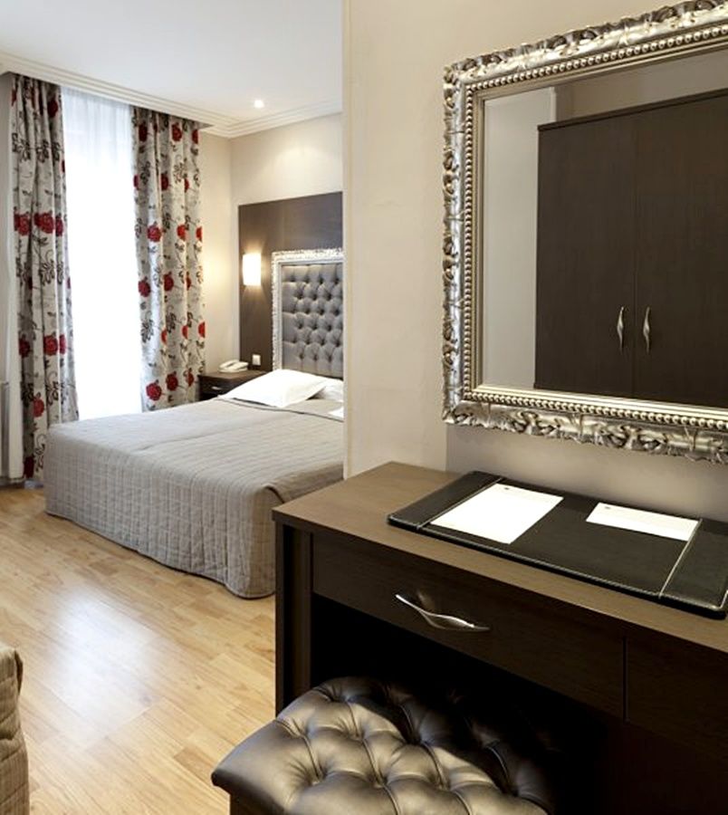 Hotel Riviera Renovated Paris Exteriör bild